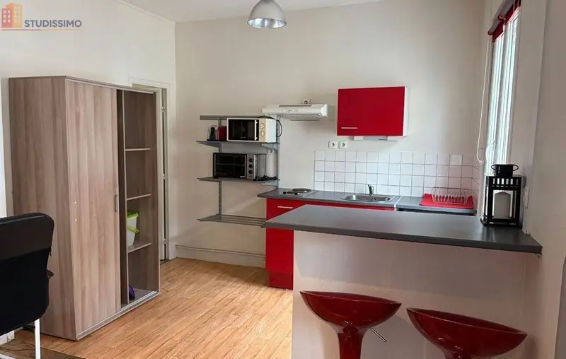 Studio meublé 21m² Angers 49000 - Meublé, 3e étage - Photo 6