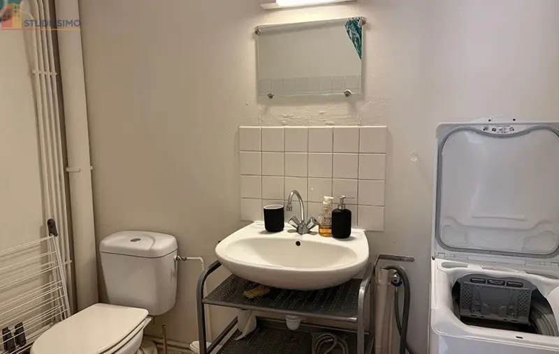 Studio meublé 21m² Angers 49000 - Meublé, 3e étage - Photo 4