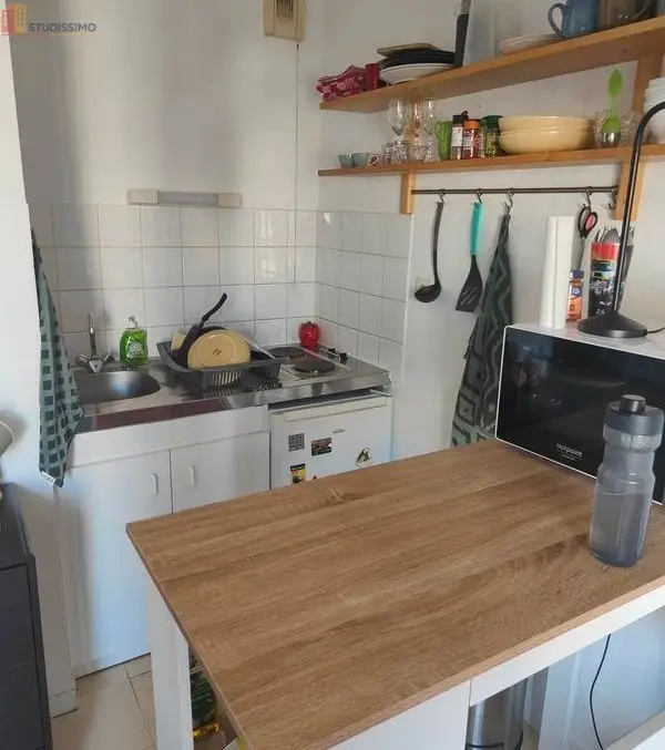 Studio meublé 18m² Angers centre - Lumineux, 3e étage - Photo 2