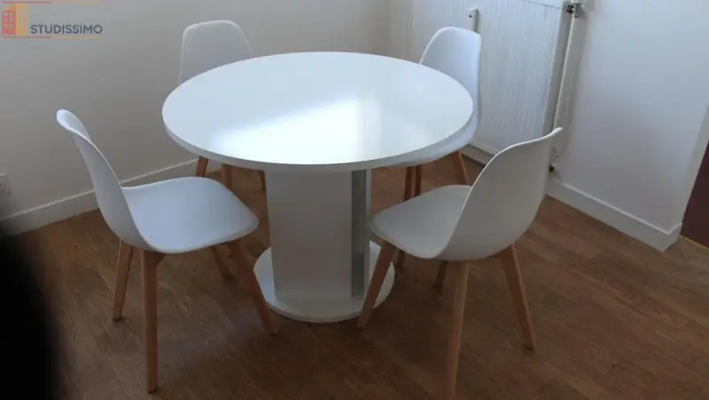 Studio meublé 30m² Saumur - Dernier étage, lumineux - Photo 17