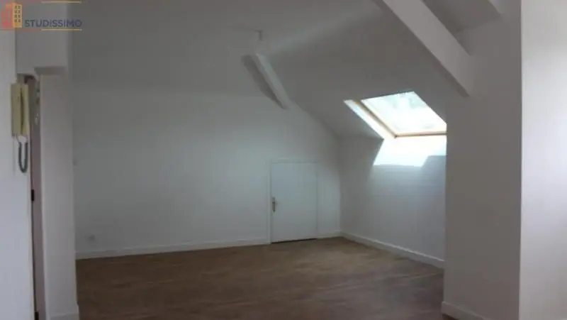 Studio meublé 30m² Saumur - Dernier étage, lumineux - Photo 6