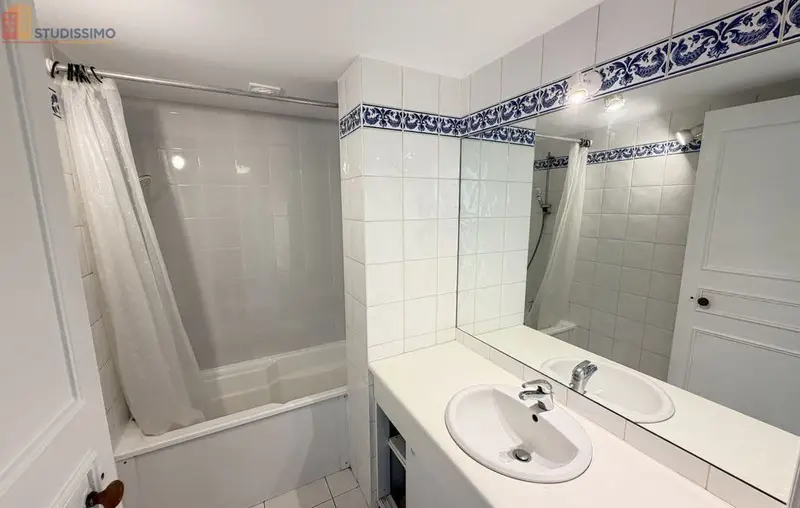 Studio 28m² Angers 49100 - Photo 2