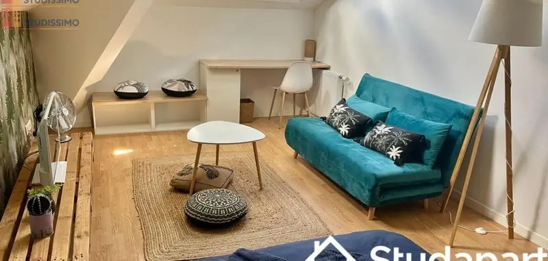 Studio meublé 18m² Cholet - Lumineux, 2e étage - Photo 2