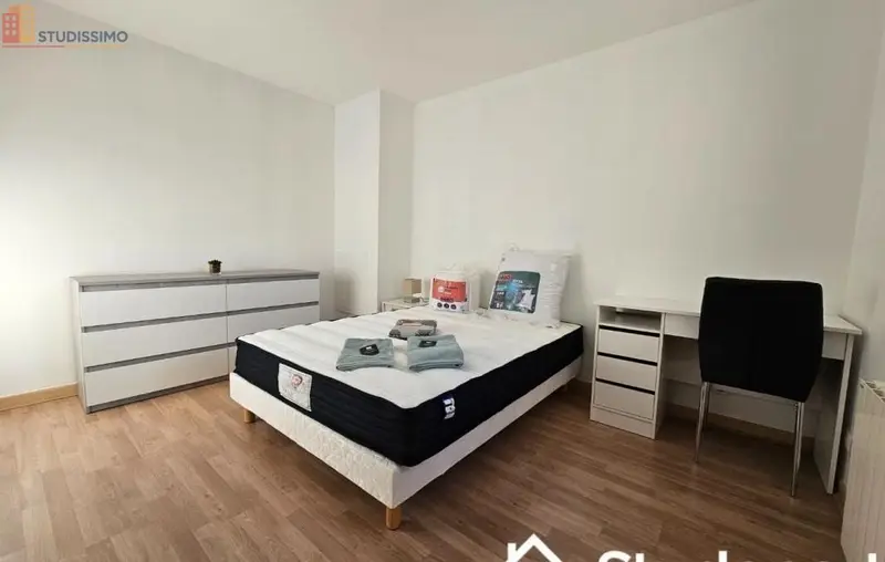 Studio meublé 11m² Angers 49000 - Meublé, 2e étage - Photo 4