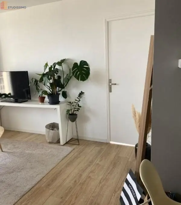 Studio meublé 11m² Angers 49100 - Lumineux, en hauteur - Photo 14