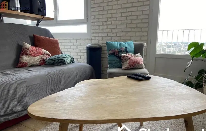 Studio meublé 11m² Angers 49100 - Lumineux, en hauteur - Photo 12