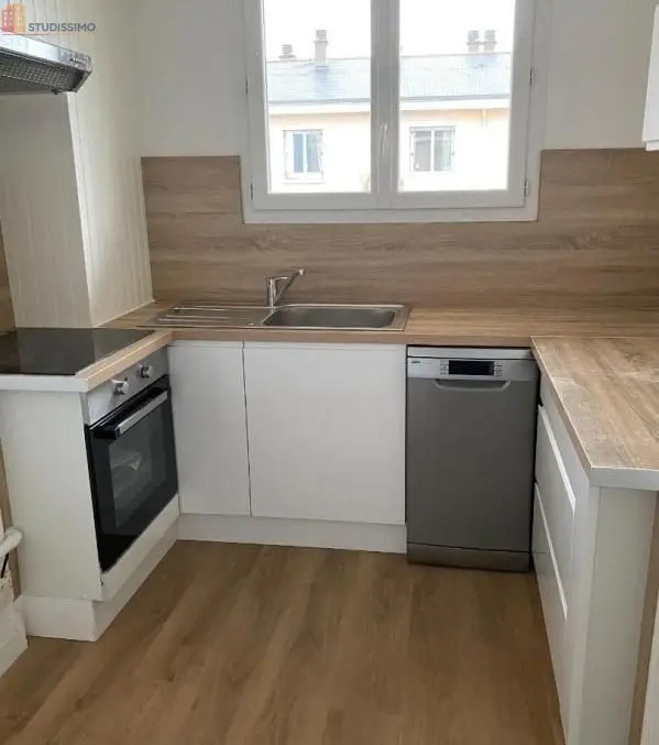 Studio meublé 10m² Angers 49000 - Meublé, 4e étage - Photo 3