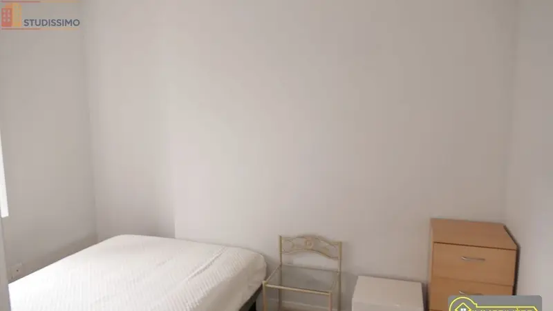 Studio 29m² Mortain-Bocage - Étage 2, DPE D - Photo 2