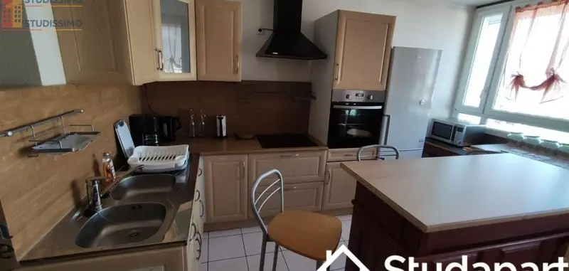 Studio meublé 12m² Angers 49100 - Lumineux, 9e étage - Photo 8