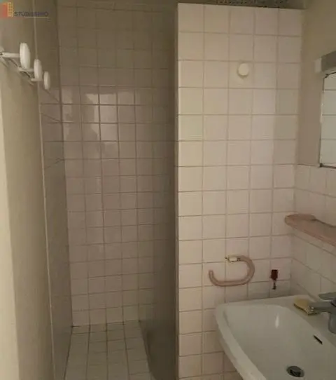 Studio meublé 25m² Cherbourg-en-Cotentin - Meublé, 1er étage - Photo 1