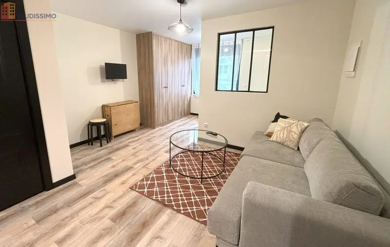 Studio meublé 24m² Pontorson 50170 - Coin nuit, charmant - Photo 2