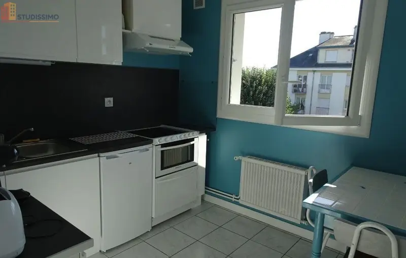 Studio meublé 31m² Saumur - Meublé, 2e étage - Photo 9