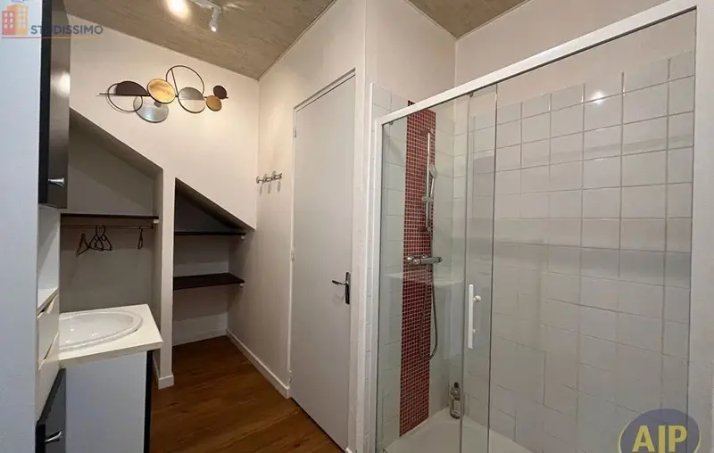 Studio meublé 27m² Cholet - Lumineux - Photo 3