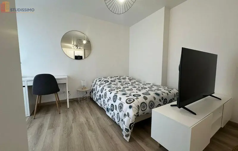 Studio meublé 30m² Cherbourg-en-Cotentin - Meublé, DPE C - Photo 5