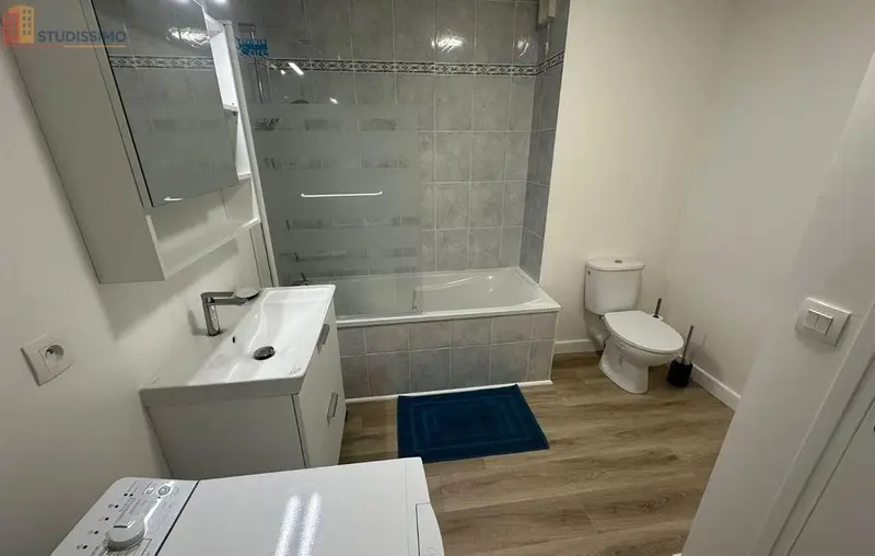 Studio meublé 30m² Cherbourg-en-Cotentin - Meublé, DPE C - Photo 3