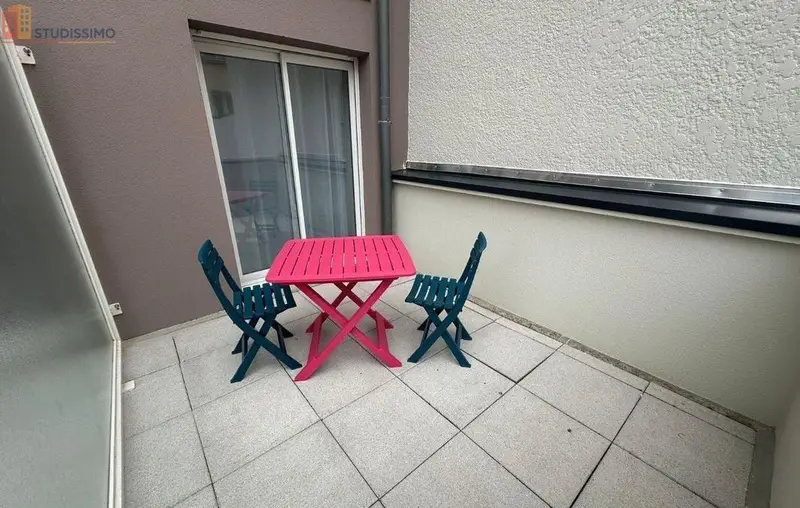Studio meublé 30m² Cherbourg-en-Cotentin - Meublé, DPE C - Photo 1
