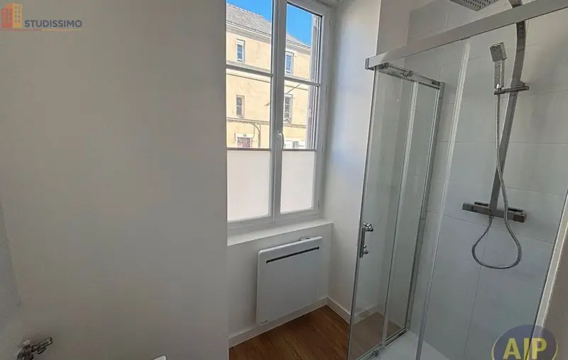 Studio 15m² Angers 49100 - Photo 3