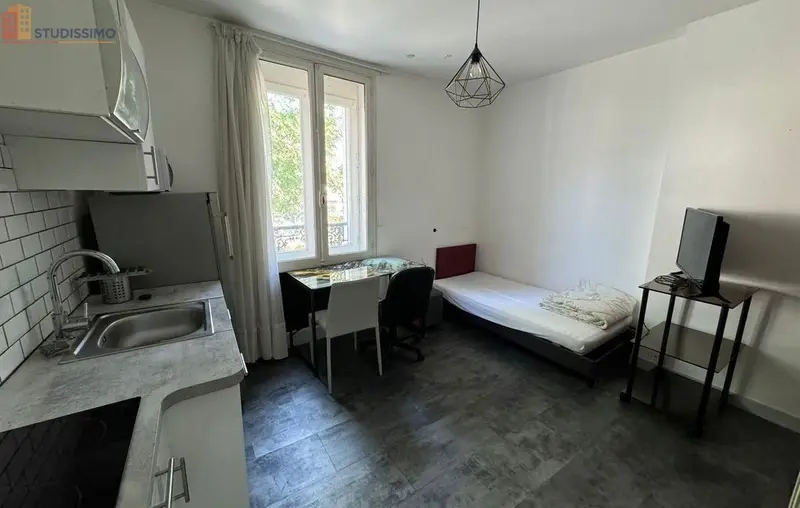Studio meublé 15m² Angers centre - Proche UCO et ESA - Photo 2