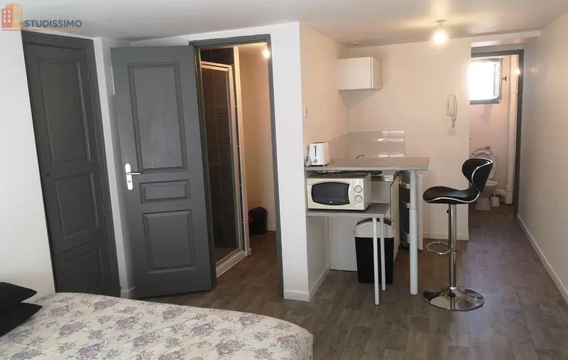Studio meublé 22m² Angers centre - Meublé, 2e étage - Photo 9
