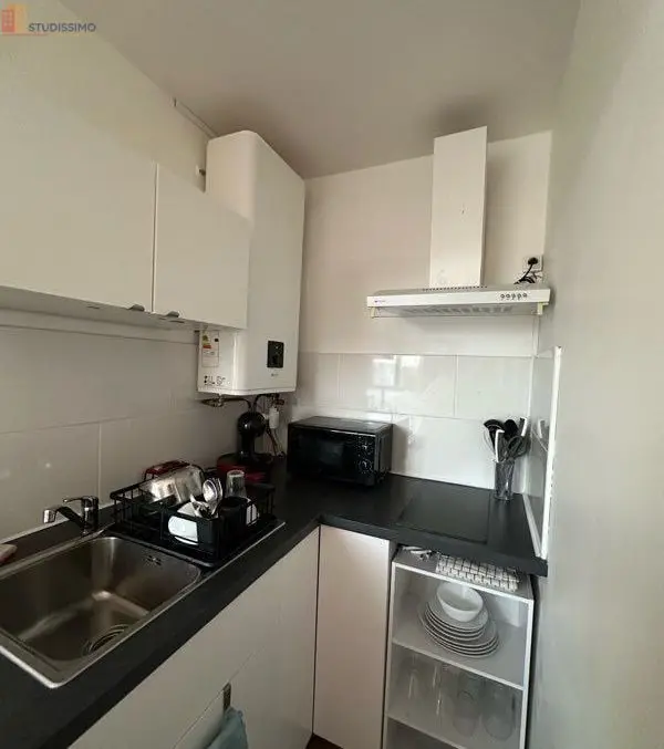 Studio meublé 30m² Saint-Lô - Dernier étage, lumineux - Photo 2