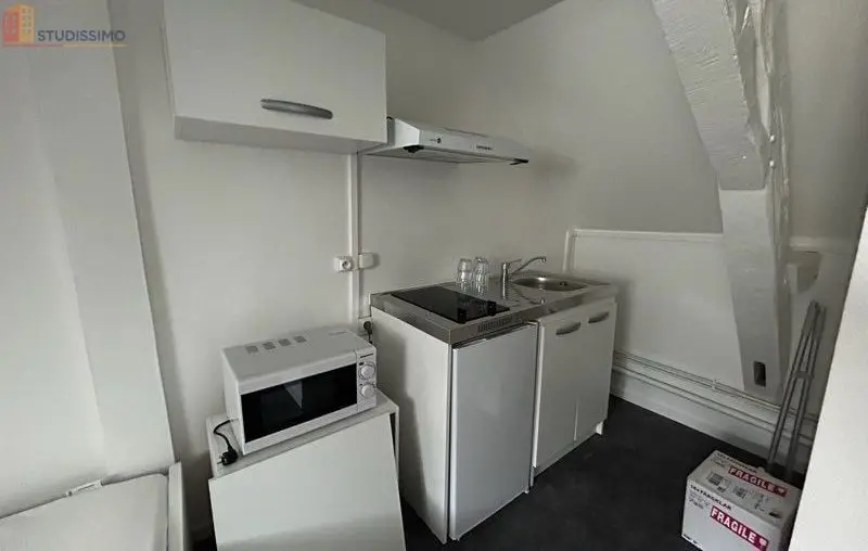 Studio meublé 18m² Segré-en-Anjou Bleu - Hyper centre, meublé - Photo 2