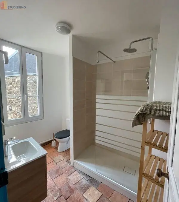Studio meublé 15m² Angers 49100 - Hyper centre, calme - Photo 2