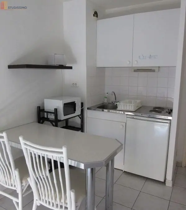 Studio 19m² Angers 49000 - Meublé, disponible été - Photo 8