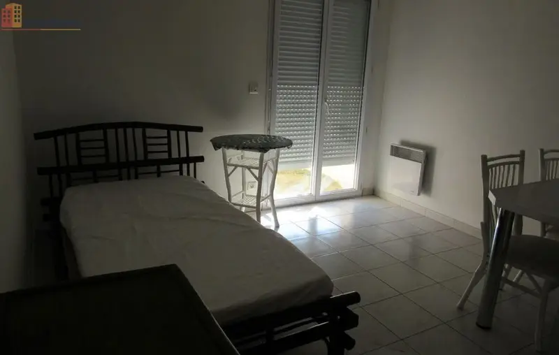 Studio 19m² Angers 49000 - Meublé, disponible été - Photo 5