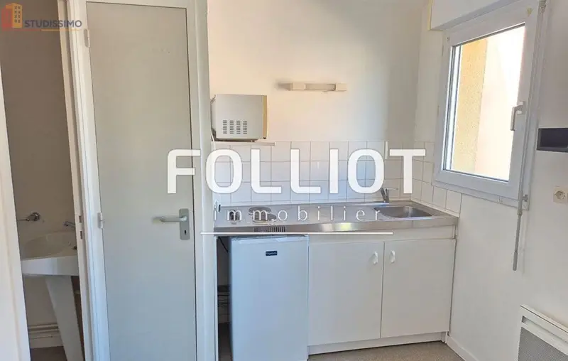 Studio 19m² Saint-Lô - Central, lumineux - Photo 1