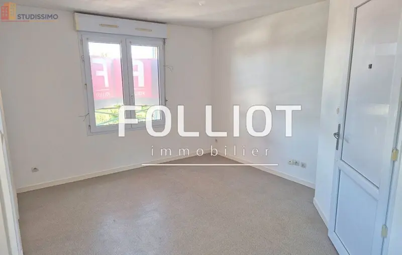 Studio 21m² Saint-Lô - Dernier étage, lumineux - Photo 3