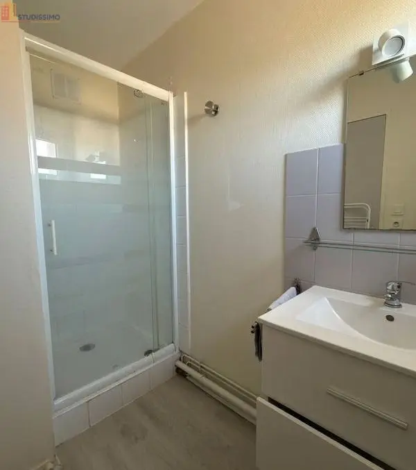 Studio meublé 26m² Angers centre - Proche ESA et Catho - Photo 2