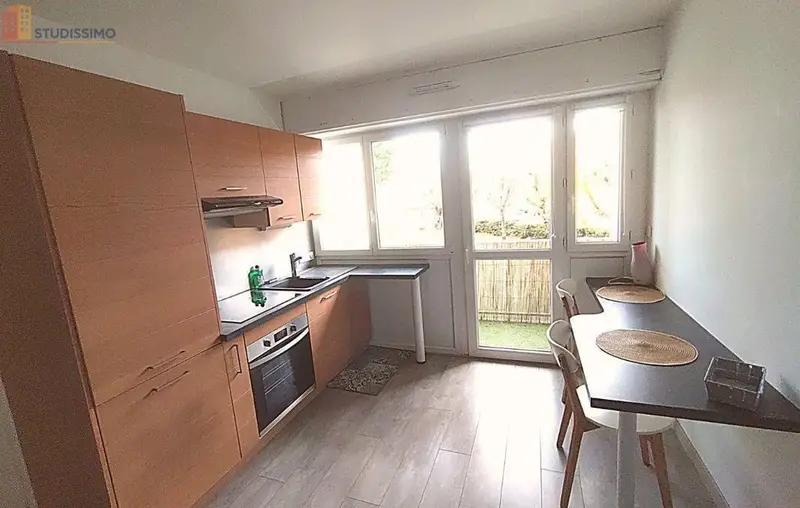 Studio meublé 36m² Angers 49100 - Meublé, 1er étage - Photo 2