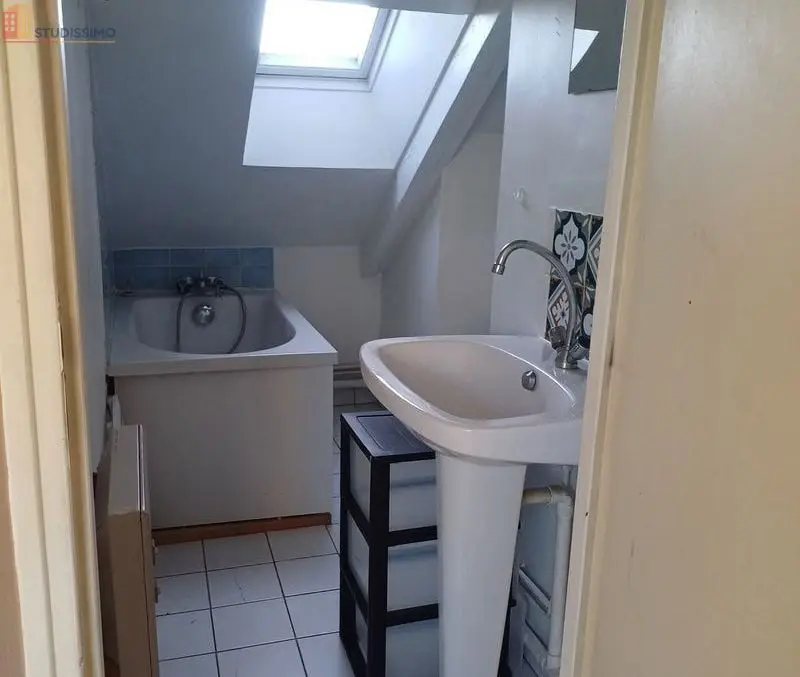 Studio 22m² Angers centre - Hyper centre, dernier étage - Photo 1