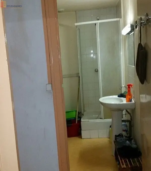 Studio meublé 12m² Angers 49100 - Meublé, centre-ville - Photo 1