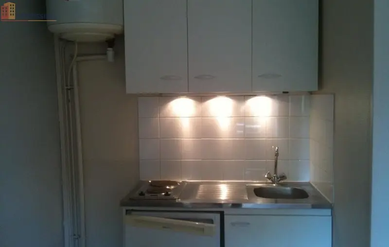Studio 23m² Angers 49100 - Meublé, 3e étage - Photo 4