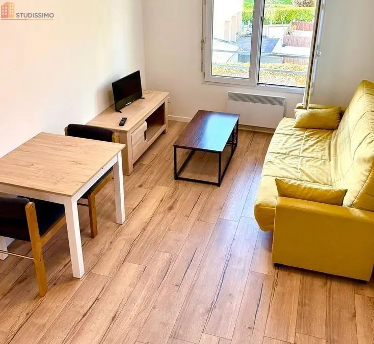 Studio 25m² Cholet centre - Meublé, 3e étage - Photo 2
