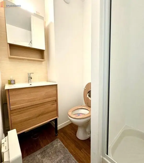Studio 25m² Cholet centre - Meublé, 3e étage - Photo 1