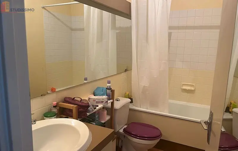 Studio 30m² Saumur - Meublé, dernier étage - Photo 12