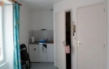 Studio 15m² Angers 49100 - Proche St-Serge, lumineux - Photo 5