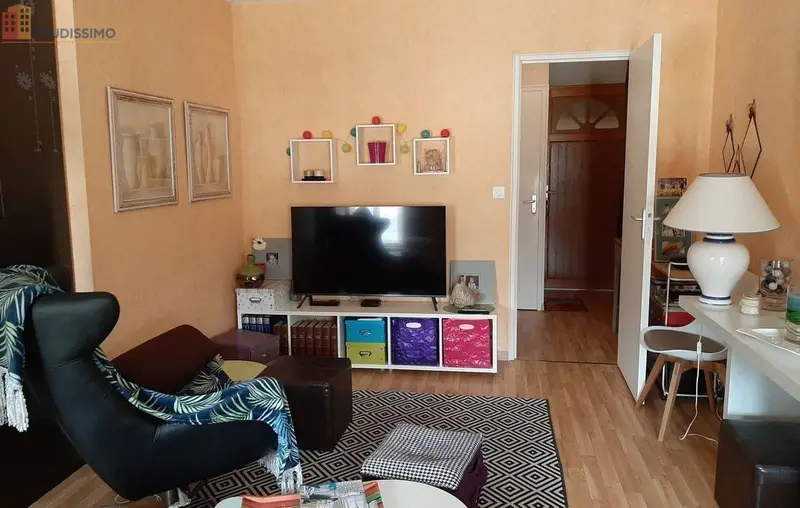 Studio 38m² Cholet - Cuisine séparée - Photo 11