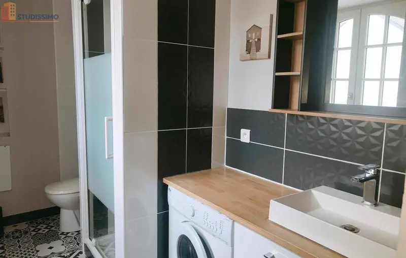 Studio meublé 25m² Morannes-sur-Sarthe-Daumeray 49640 - Meublé - Photo 10