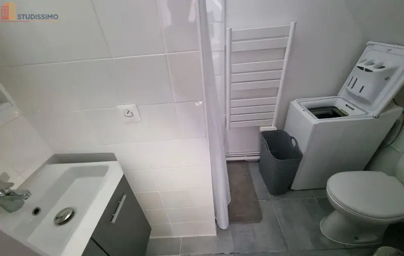 Studio meublé 18m² Angers 49000 - Beau, lumineux - Photo 3