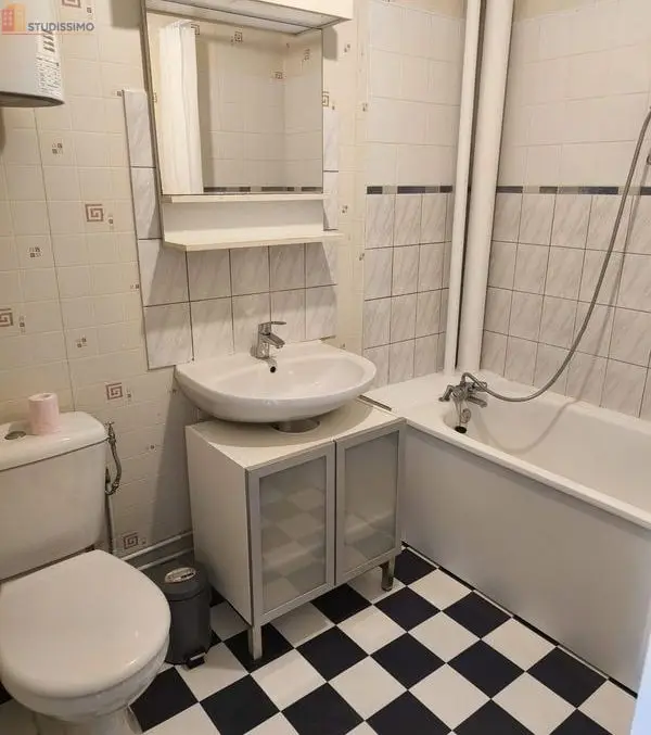Studio meublé 29m² Reims 51100 - 2e étage, lumineux - Photo 1