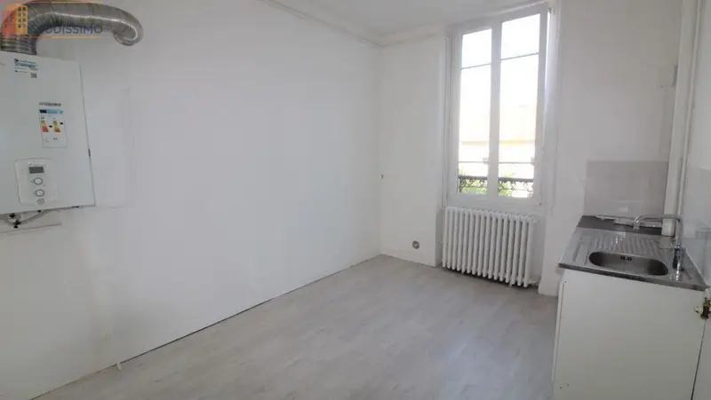 Studio 28m² Reims 51100 - Photo 1