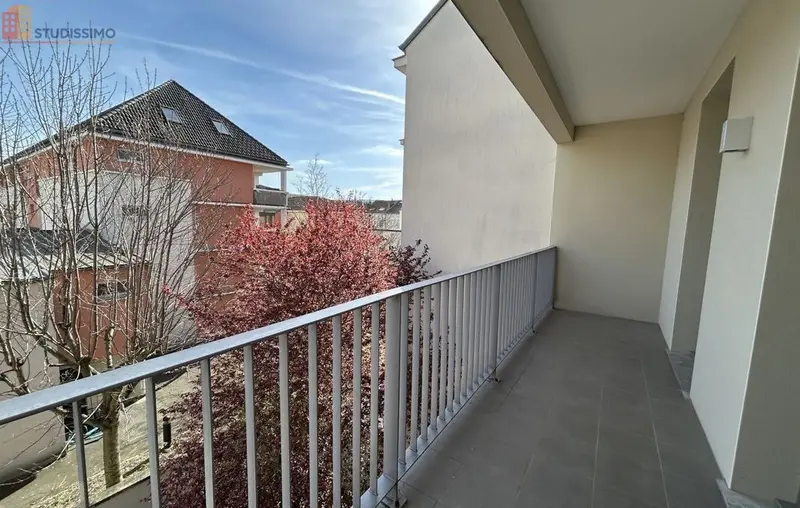 Studio 28m² Reims 51100 - Lumineux, au 2e étage - Photo 1