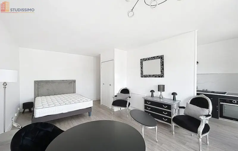 Studio meublé 33m² Reims 51100 - Étage élevé, lumineux - Photo 3