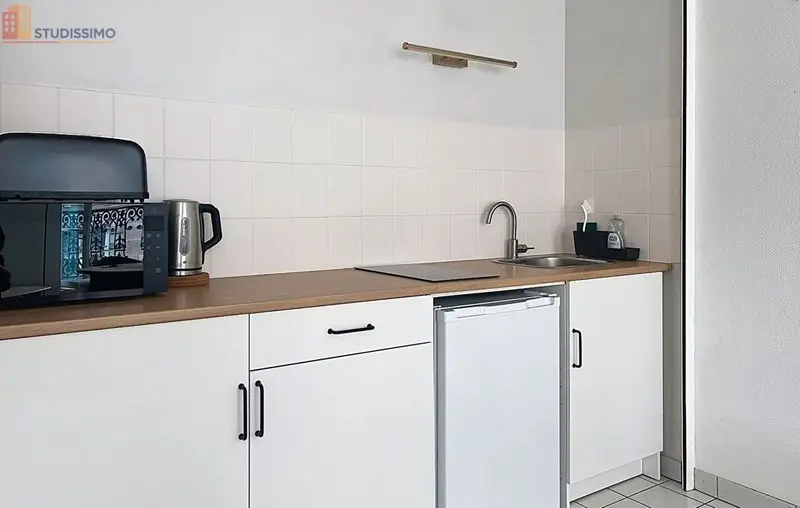 Studio meublé 34m² Reims 51100 - Meublé, lumineux - Photo 4