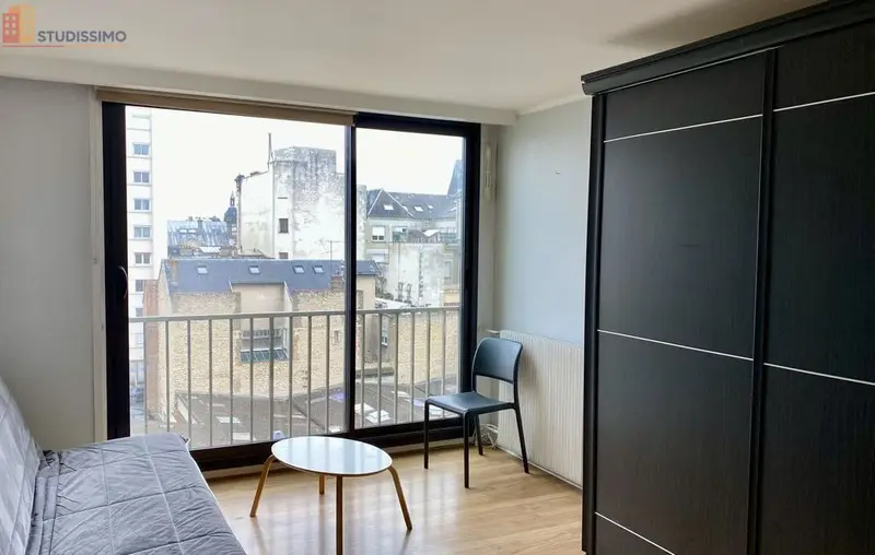 Studio meublé 25m² Reims - En 7e étage, lumineux - Photo 1