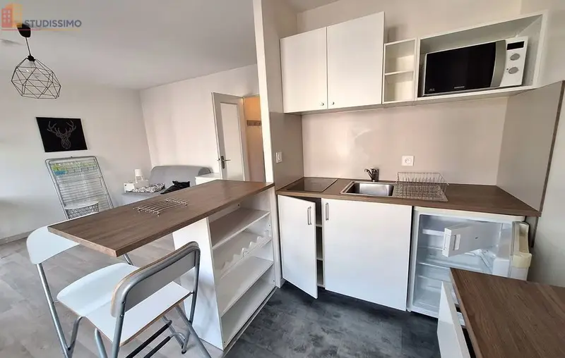 Studio meublé 31m² Reims 51100 - Lumineux, DPE C - Photo 9