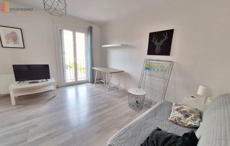 Studio meublé 31m² Reims 51100 - Lumineux, DPE C - Photo 3